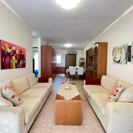 Siviri Top Floor *
